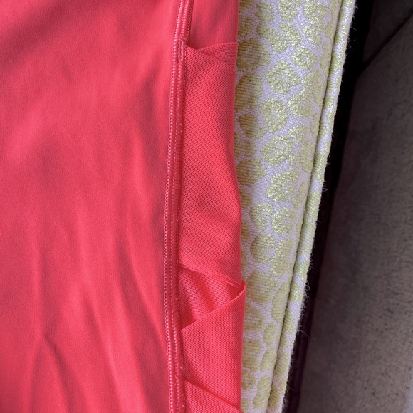 Lululemon Rise and Flow legging in Cape Red coral color with pockets, high rise! - Picture 8 of 9